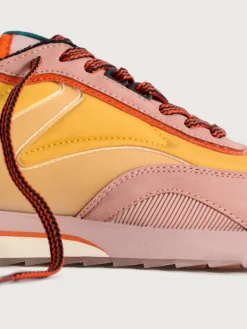 Hot HOFF THE GRIFFINS